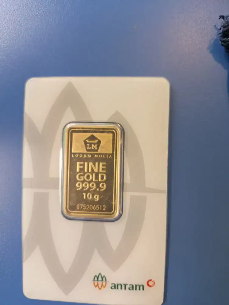 FS LM 10 gram antam