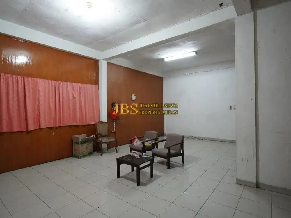 Dijual/Disewakan Ruko Gandeng 3,5 Tingkat di Jalan Gatot Subroto - Medan