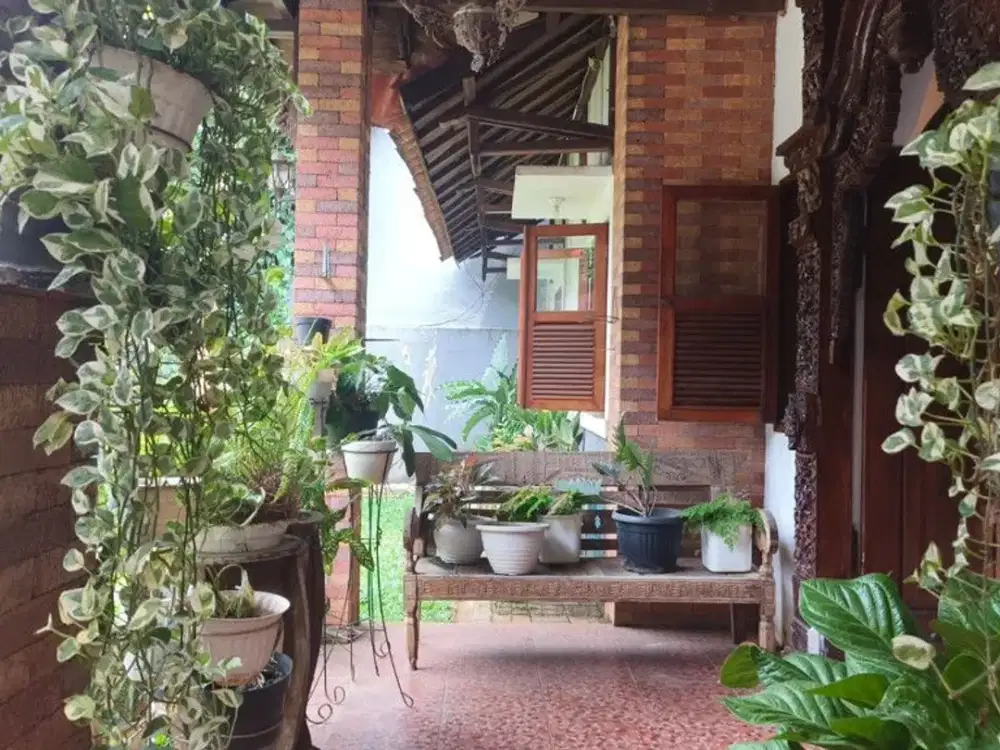 Jual rumah asri & cantik