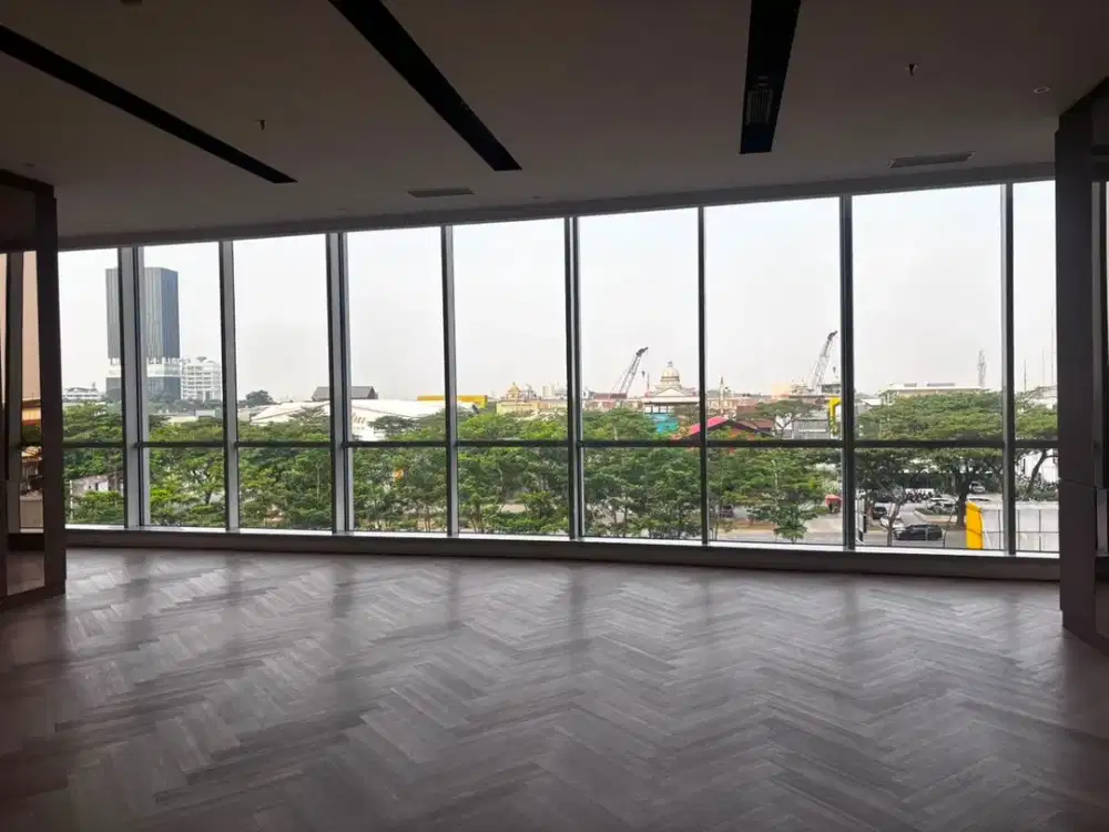 Sewa ruang kantor Fitted di Gedung Kino Tower, Tangerang