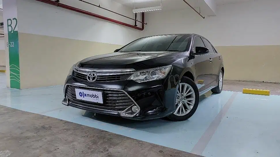 LOW DP Toyota Camry 2.5 V Bensin-AT 2016 KBR