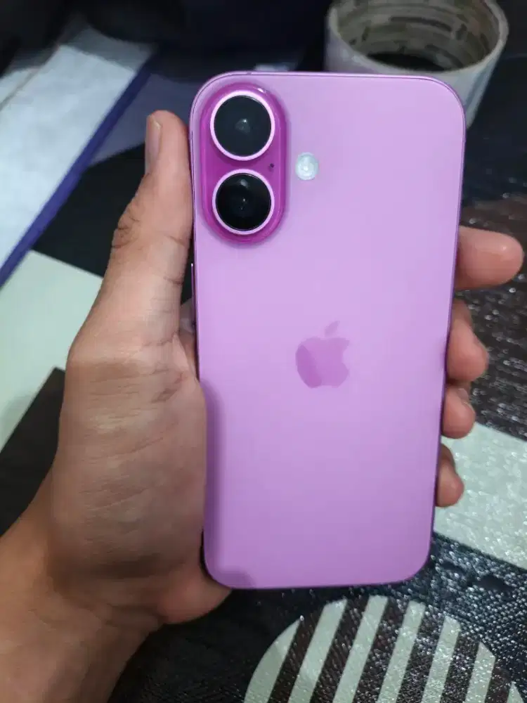 Iphone 16 Pink Inter simlock minus lcd