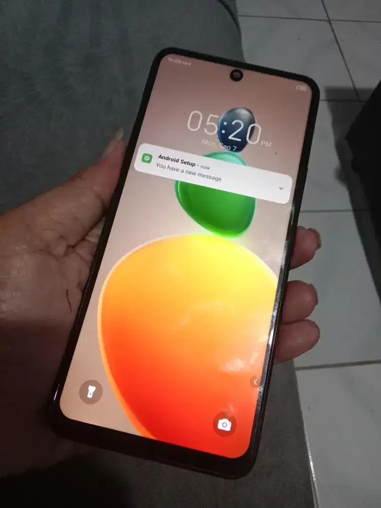 Infinix hot 20s.. 8+5/128.. Minus dikiit murmer