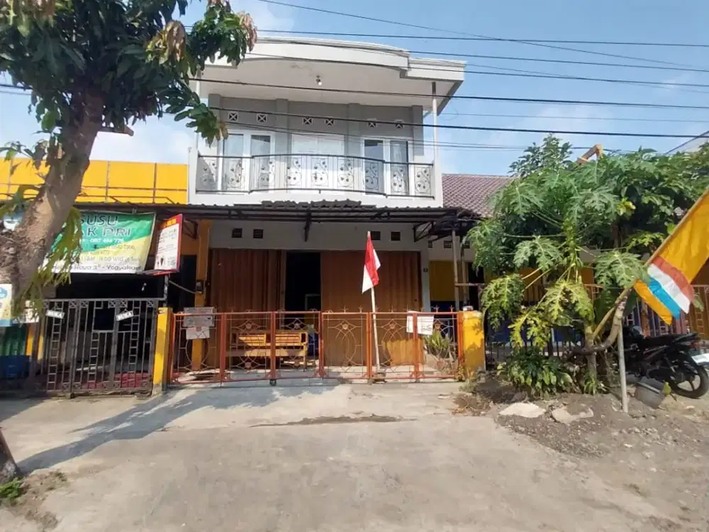 DISEWAKAN RUKO 2 LANTAI LOKASI DEKAT WISATA GEMBIRA LOKA ZOO JOGJA