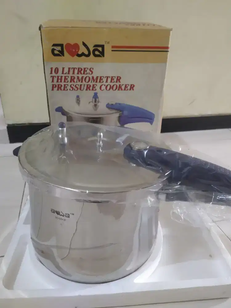 Presto panci atau pressure cooker