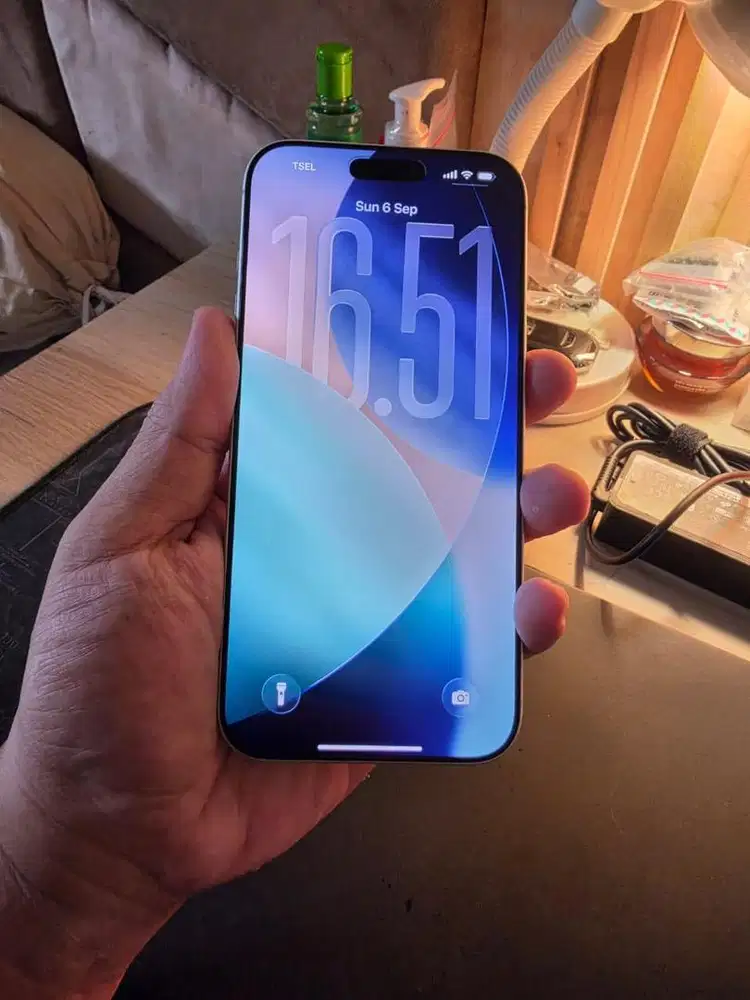 Iphone 17 Pro Max 256GB Silver Garansi On April 2027