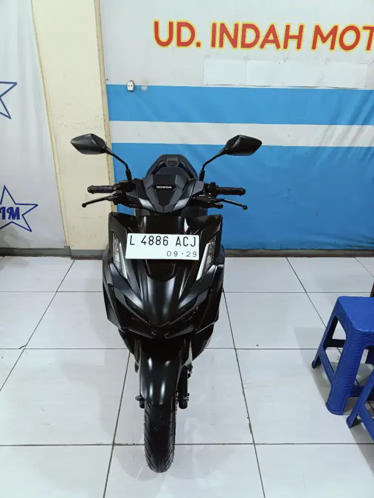 Joss HONDA VARIO 160 NON ABS 2024 BISA KREDIT SURAT LENGKAP HIDUP