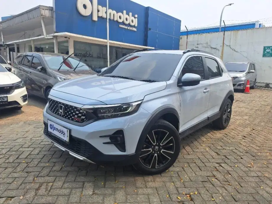 LOW DP Honda WR-V 1.5 RS Bensin-AT 2023 DKZ