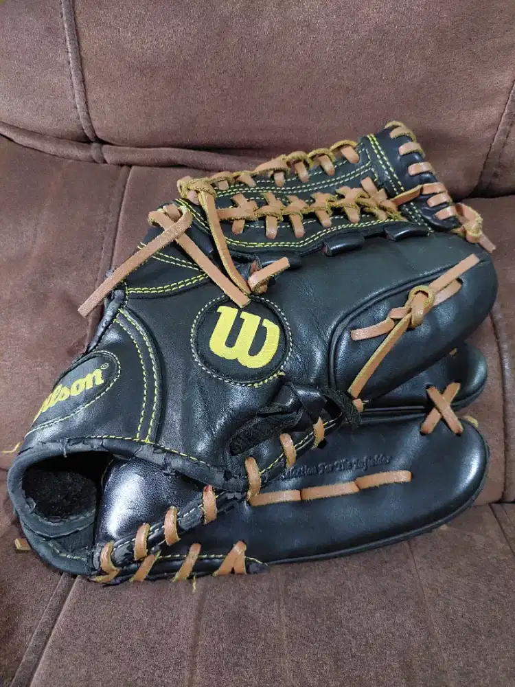 Glove sarung tangan baseball softball kasti