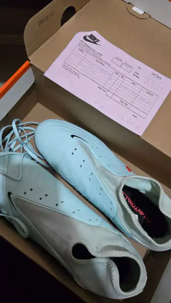 Sepatu Nike Phantom Luna Academy