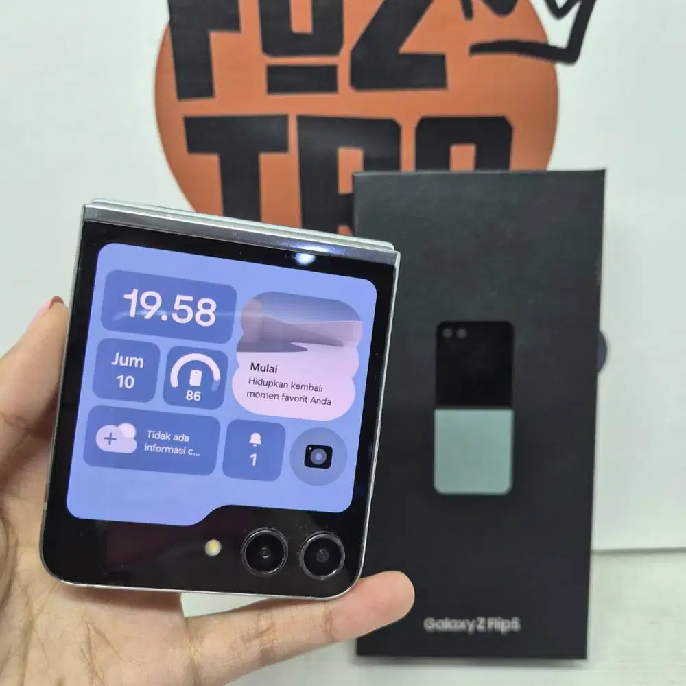 Samsung Galaxy Z Flip 5 8/256GB Mint No Kendala EX Resmi Indonesia