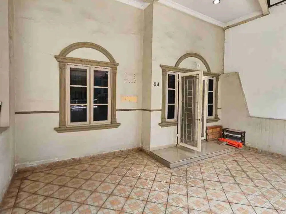 Villa Cemara Asri 6 m Hadap Tenggara