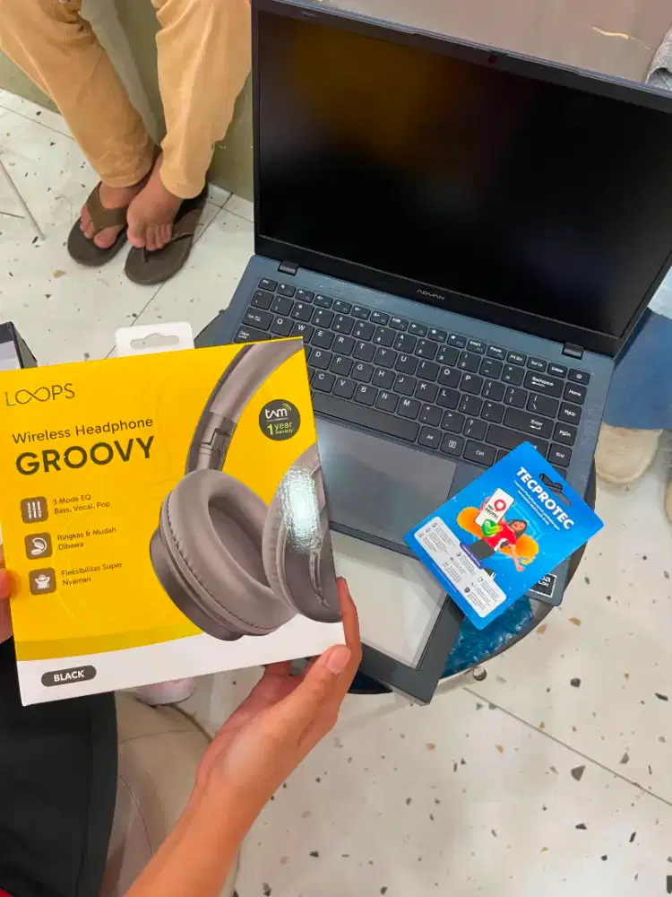 GROOVY LOOPS HEADSET
