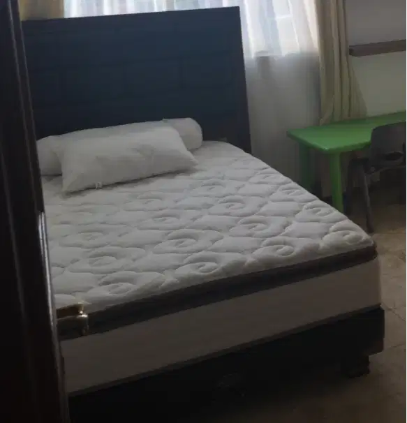 Bed tipe 90 merek Guhdo