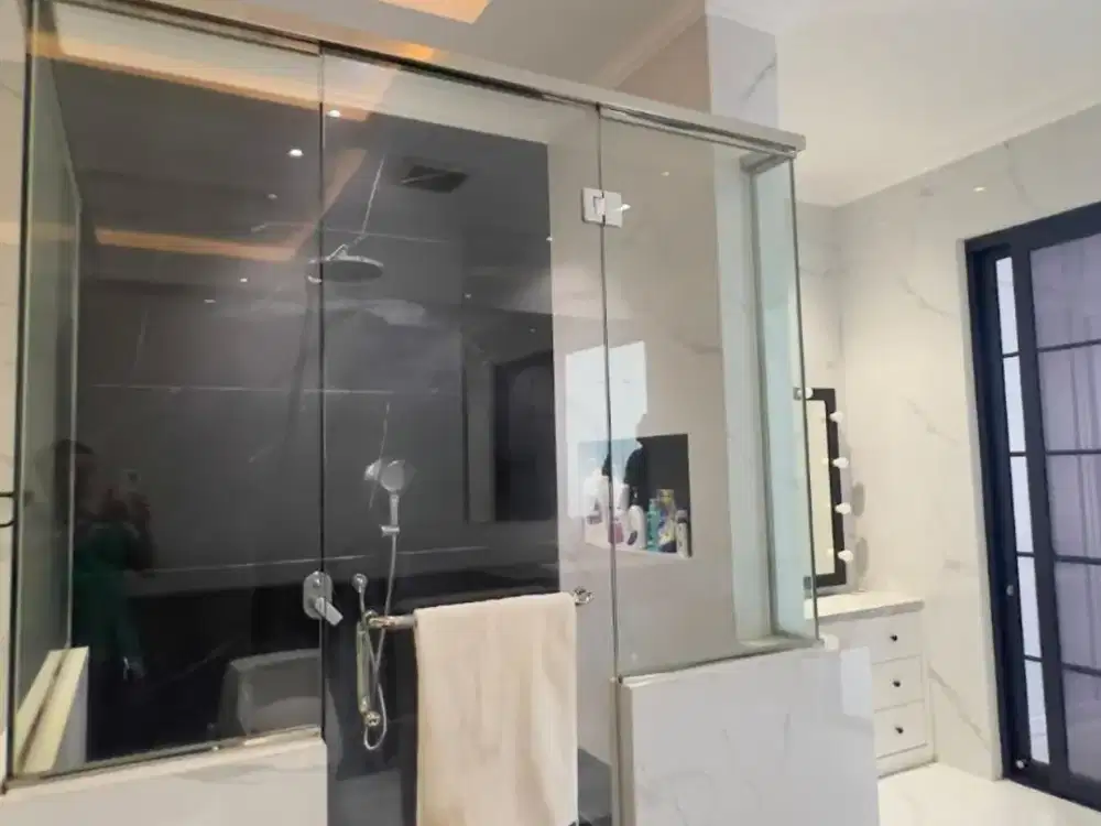 Jual Rumah Full Furnished di Taman Golf Citraland Surabaya Modern American Style