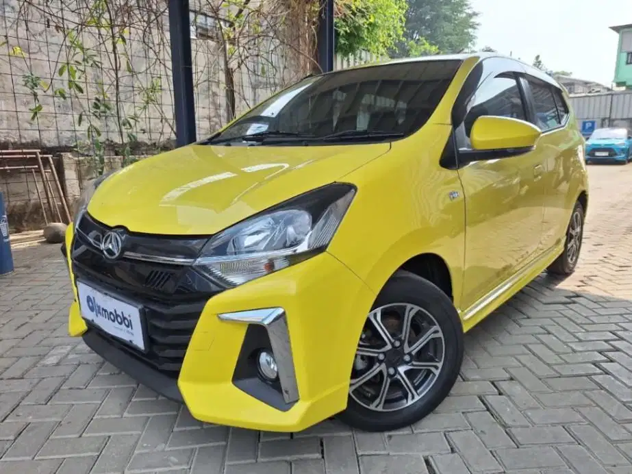 LOW DP Daihatsu Ayla 1.2 R Bensin-AT 2021 UZA