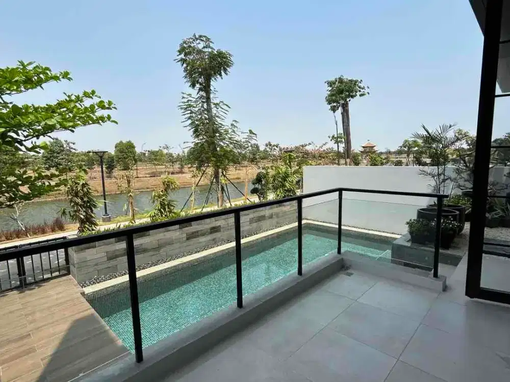 Disewa Rumah PIK2 10x25 View Danau Dengan Priavte Pool