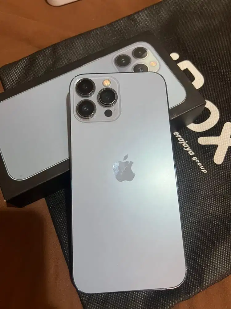 iphone 13pm 256 intr