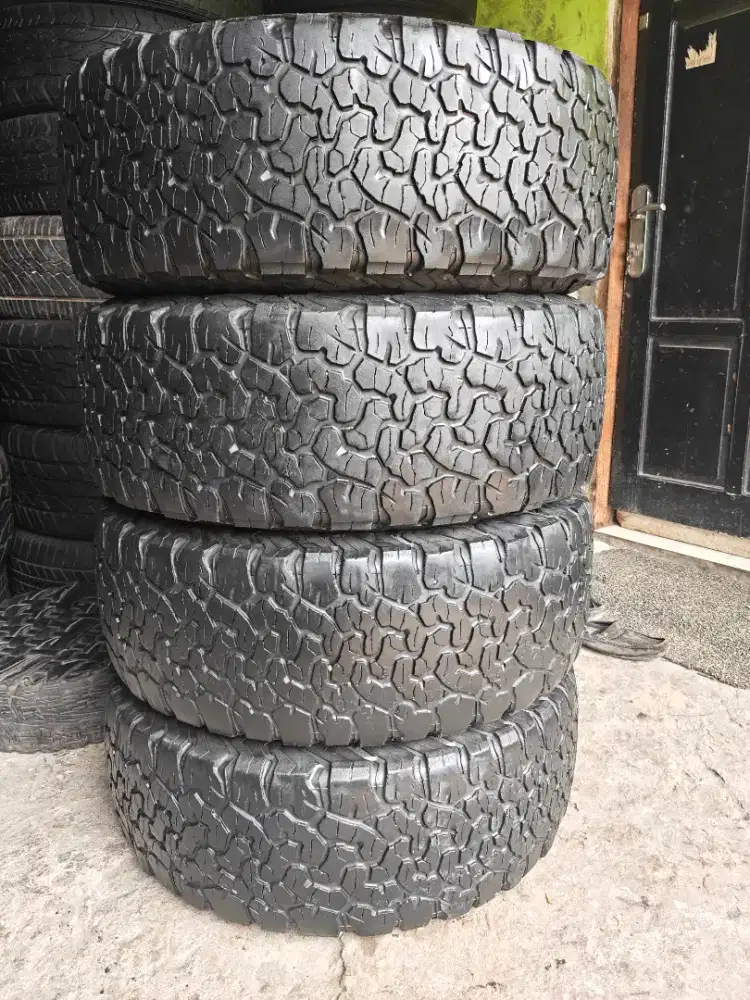 Jual ban copotan mrek BF goodrich ko2 All-terrain T/A ukuran 265 65 17
