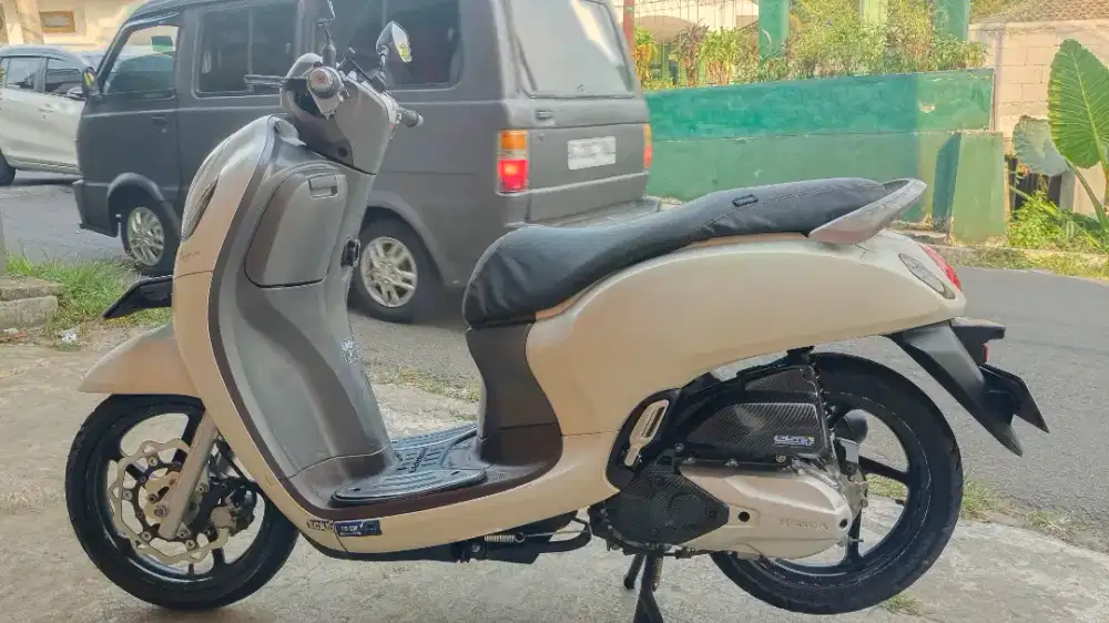 Scoopy 2024  keyless