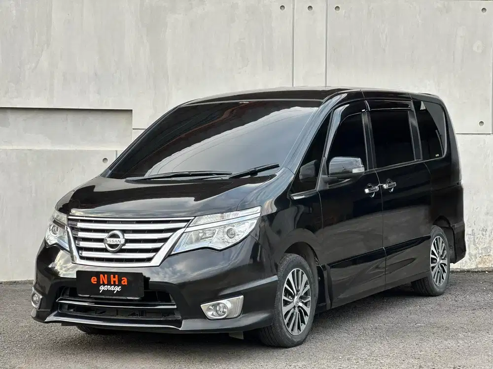 Dp 12 JT.. Nissan Serena Hws 2.0 A/T 2016.. eNHa garage Semarang..