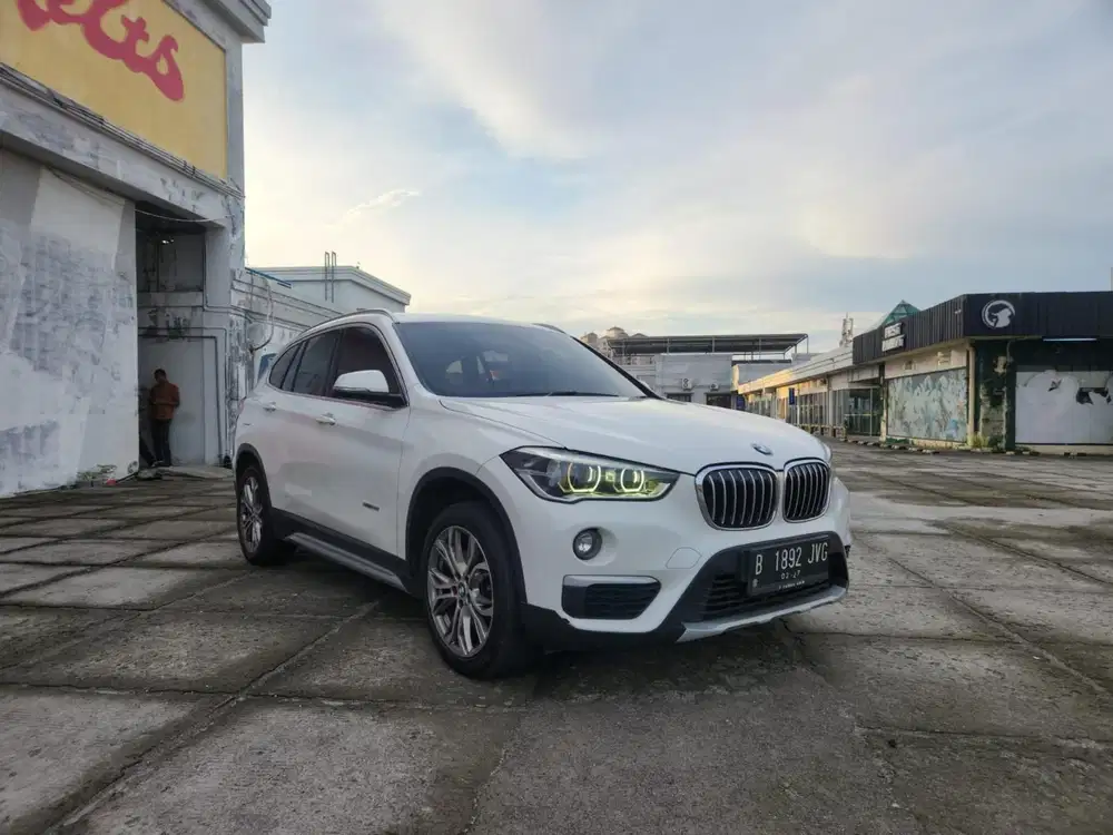 Bmw X1 Xline Sdrive 1.5 Th 2017 km 80rb