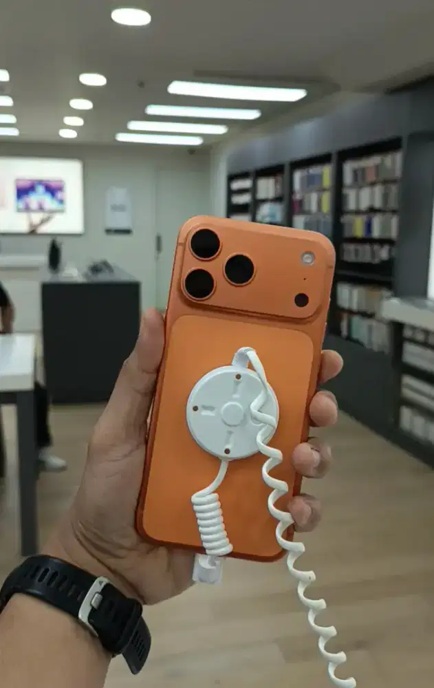 iPhone 17 Pro / Pro Max 256GB - 2TB Original Resmi (Bisa Tukar Tambah)