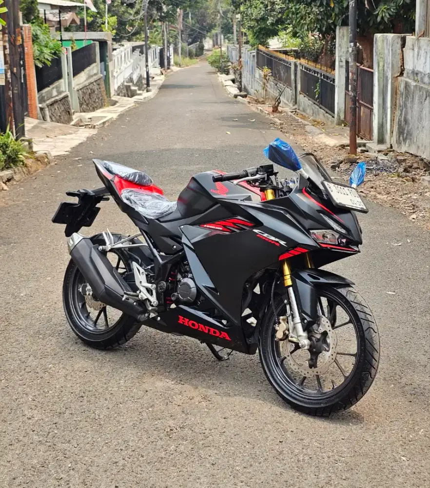 Km 2rb! Seperti baru! HONDA NEW CBR 150 R 2025 cbr150r cbr 150r cbr150