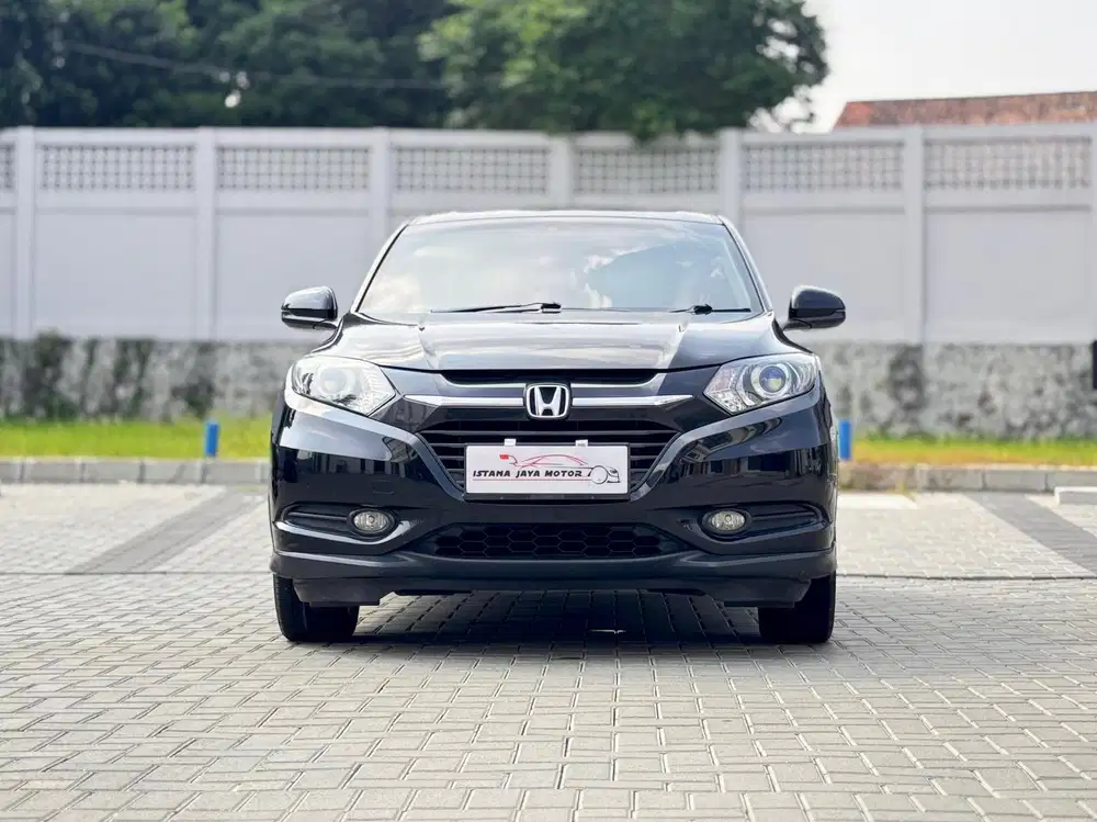 Honda HRV E CVT AT th 2017 #istana jaya motor