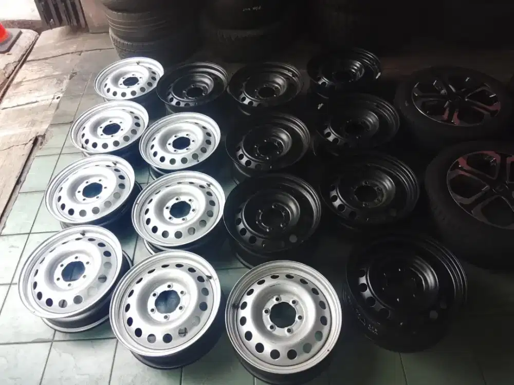 Velg kaleng hilux ring 17 pcd 6x139