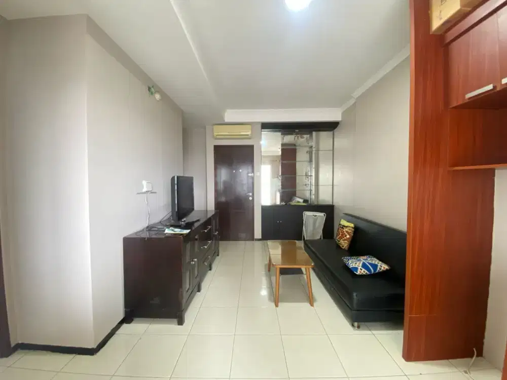 Sewa 2BR Medit 2 Full Furnish Premium