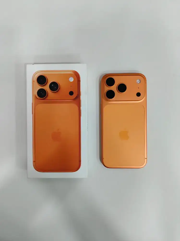 ( Second ) IPhone 17 Pro 256GB Cosmic Orange | IBOX | Fullset