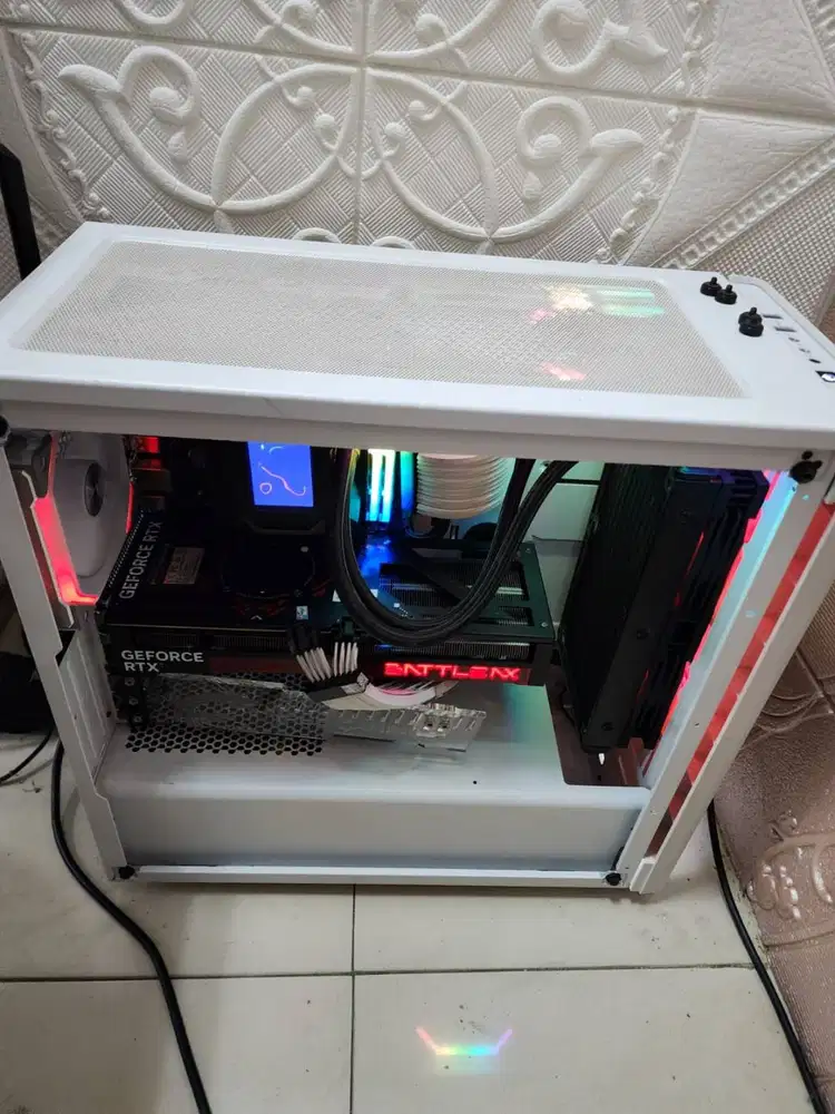 PC Gaming  ( Coloful RTX 5060, Ram 32 GB )