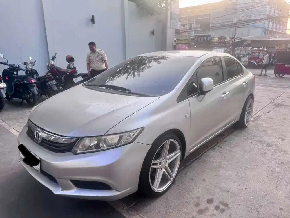 Honda Civic 2012 Bensin