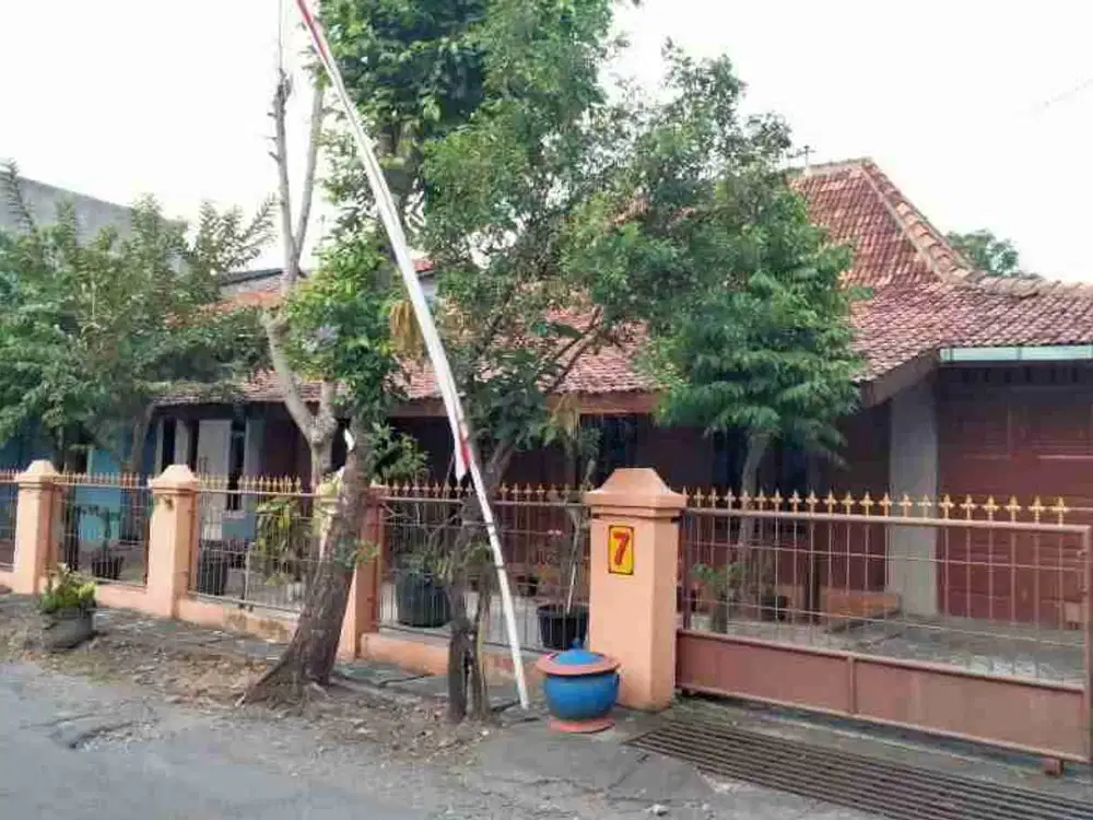 Rumah gandeng di Jl Sapta Prasetya Barat Pedurungan Kidul dekat Pasar Pedurungan