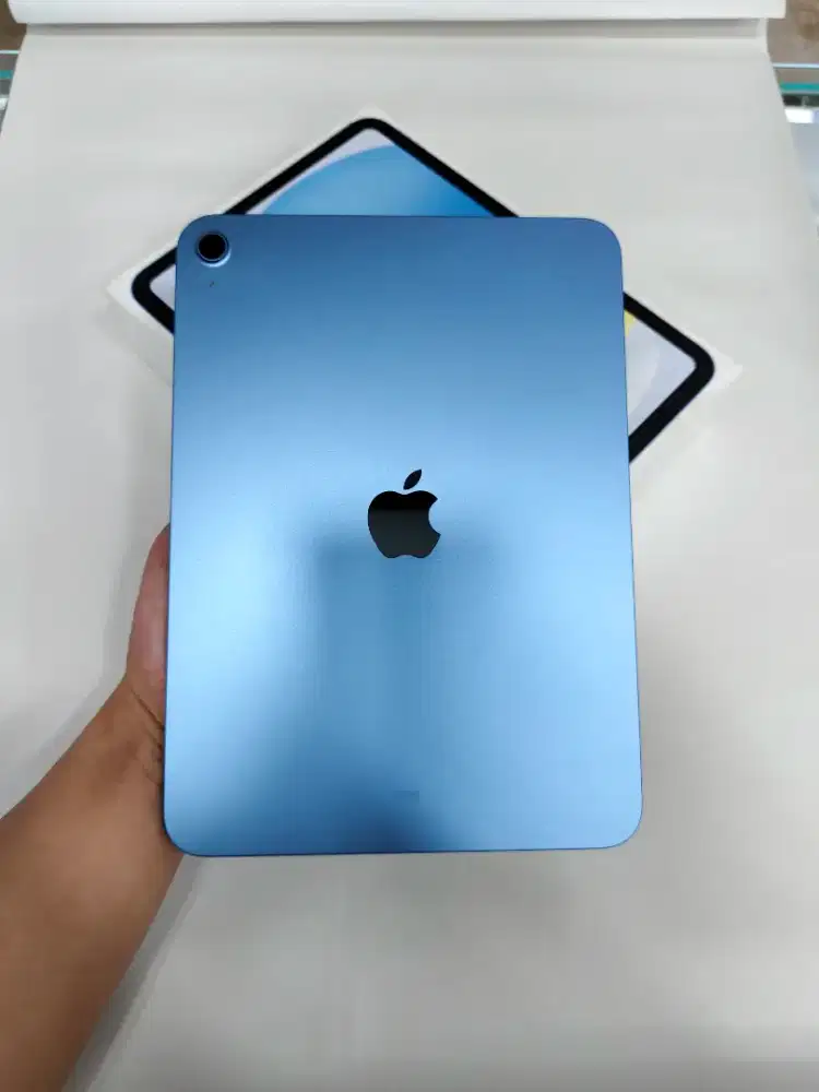 ( Second ) IPad 11 128GB Blue Wifi Only | Resmi | Ex Demo Live