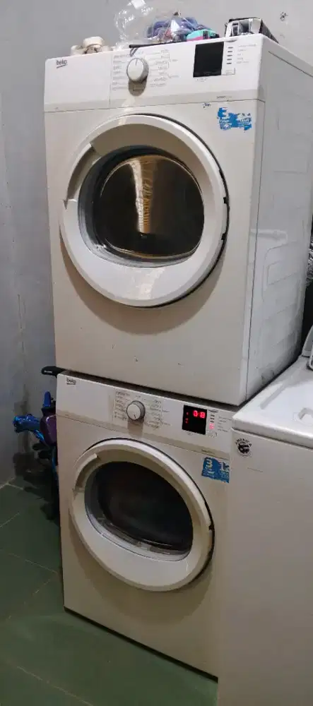 DRYER / MESIN PENGERING PAKAIAN merk BEKO 8 Kg Pemanas GAS