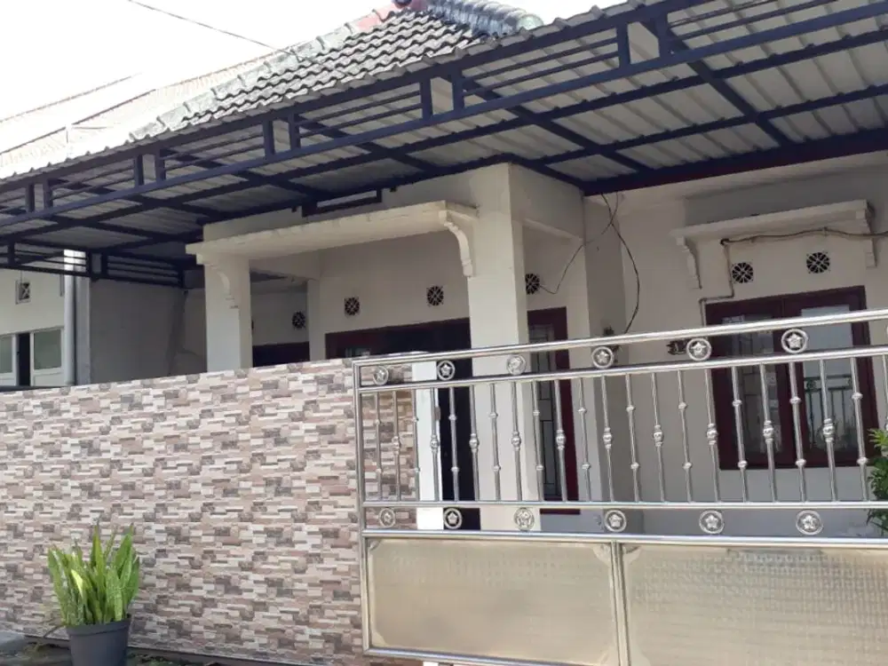 Dijual Rumah Lokasi Perumahan Jambangan Surabaya
