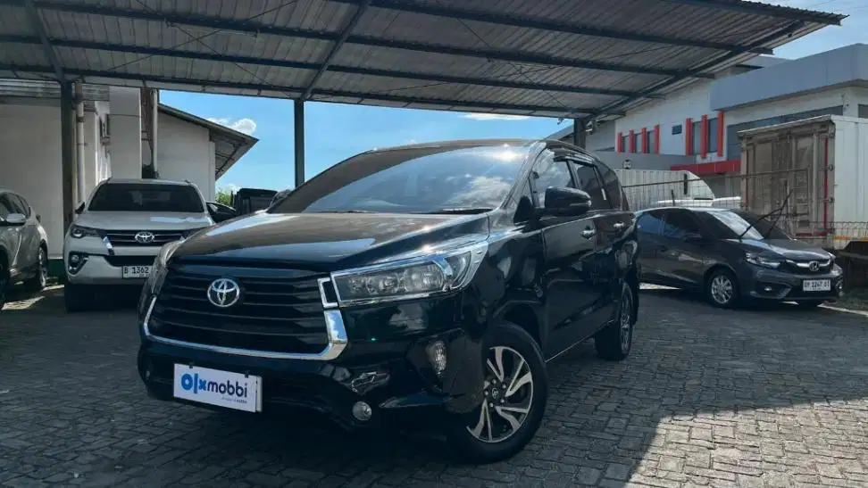 Pajak Panjang - Toyota Innova Reborn 2.4 G Solar MT 2021-LAF