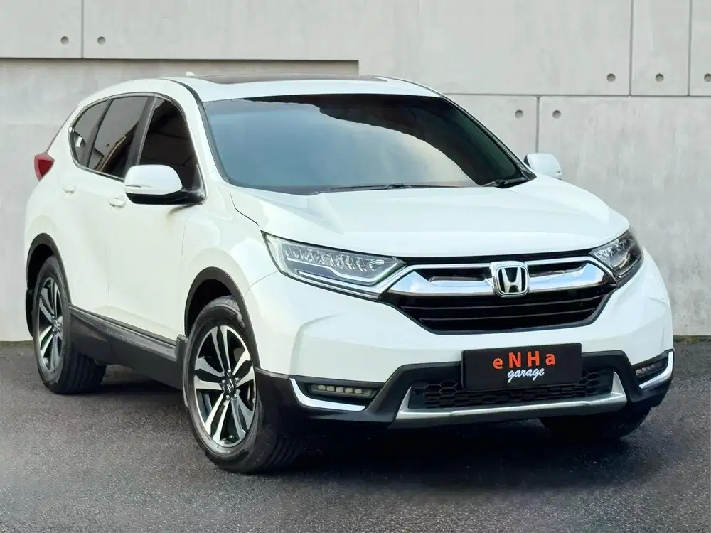 Honda CRV Turbo Prestige 1.5 A/T 2018.. eNHa garage Semarang..