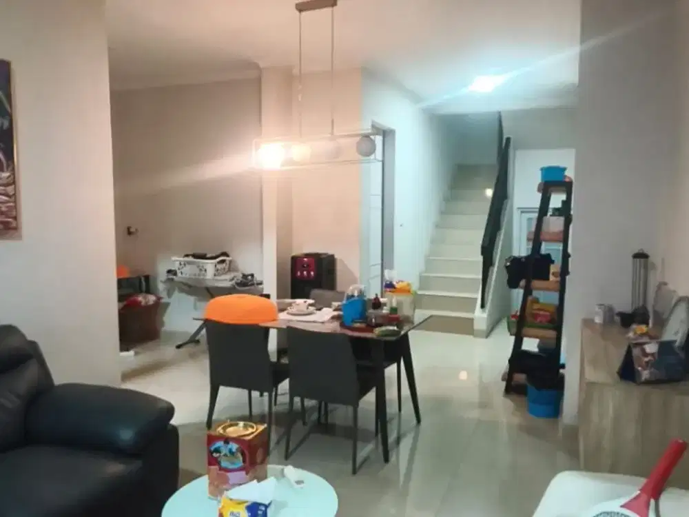 Jual rumah fiordini Illago Gading Serpong kondisi rapi dan lebih besar