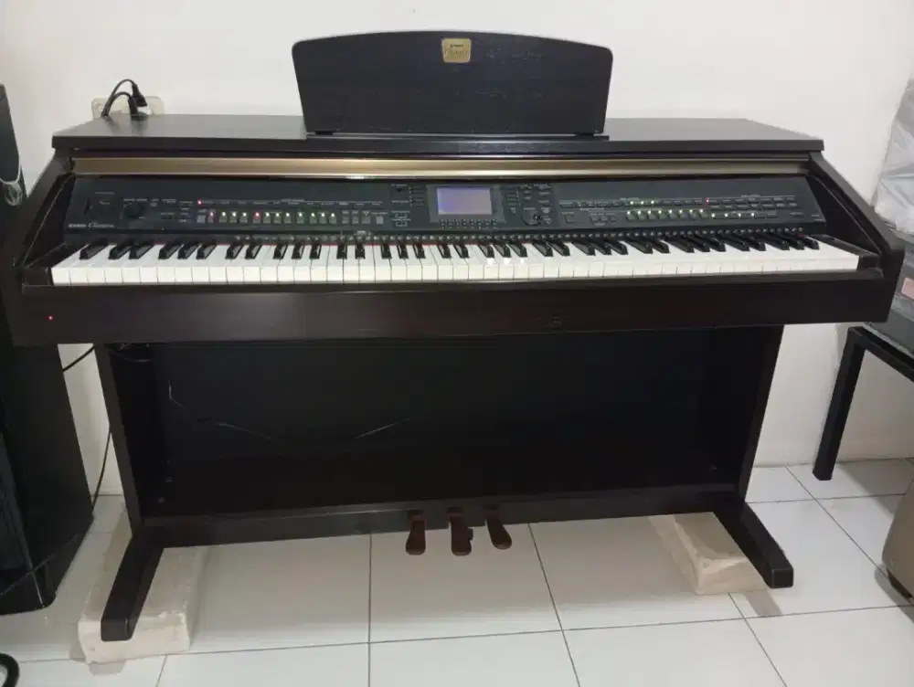 Piano yamaha clavinova