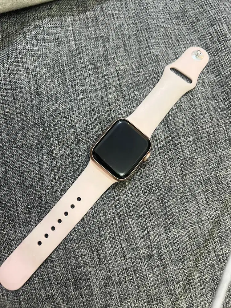 iWatch seri 6 40mm