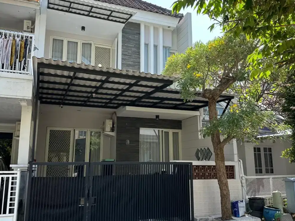 Rumah Pakuwon City Taman Mutiara Paling Depan Dkt Mall East Coast Juga Dkt ITS Mulyosari