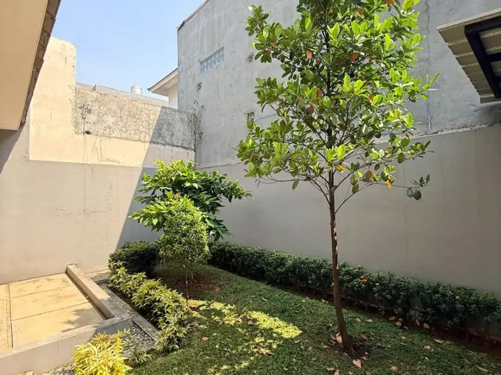 Dijual Rumah di Cluster Tengah Kota Wisata Cibubur