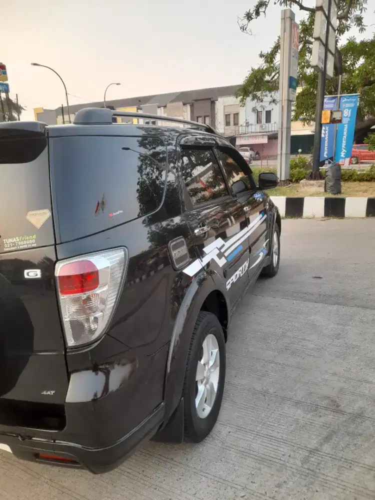 Mobil bekas Toyota Rush tahun 2013
