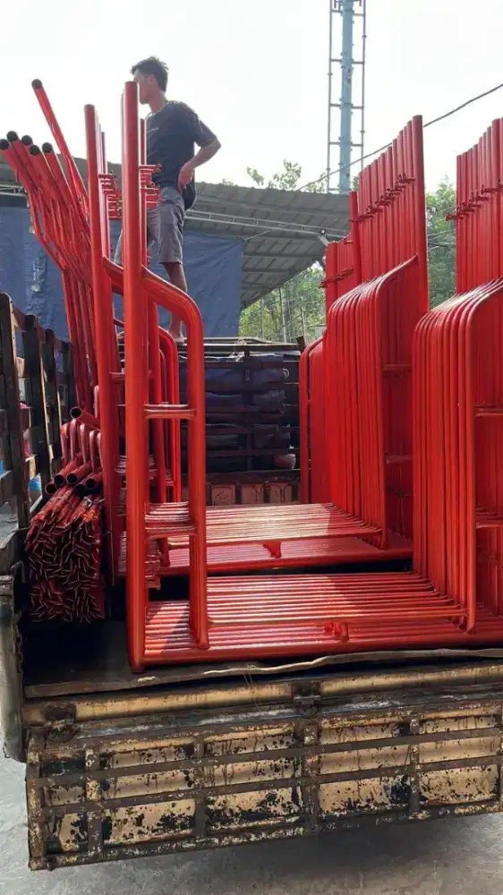 Scaffolding Main Frame 170 (1 set)