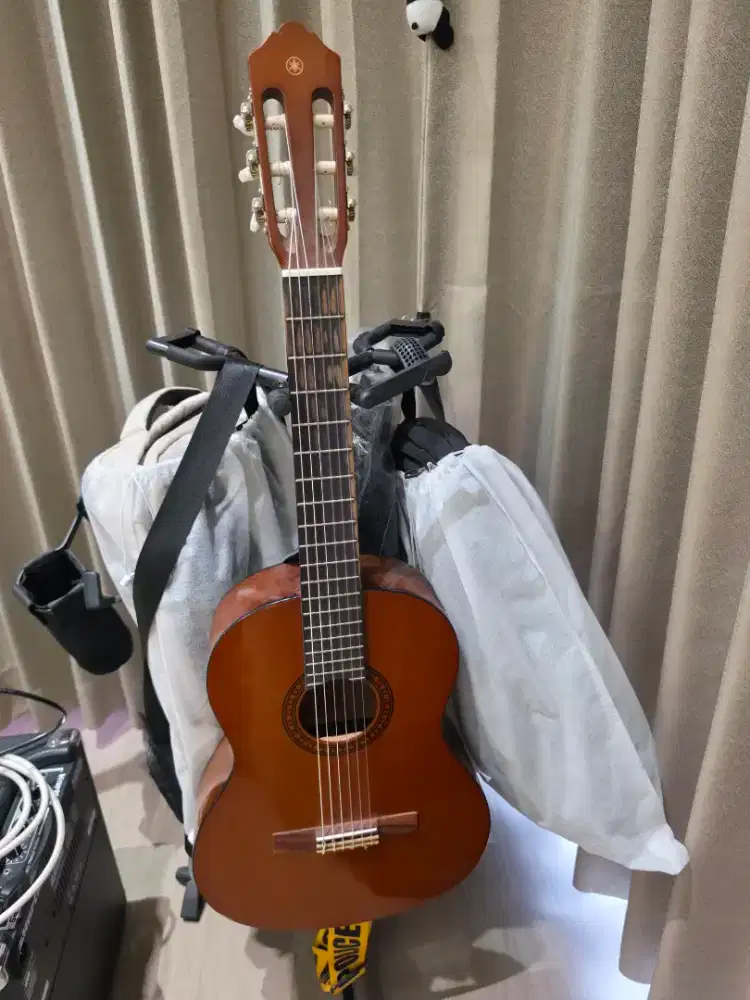 Gitar Yamaha CS 40