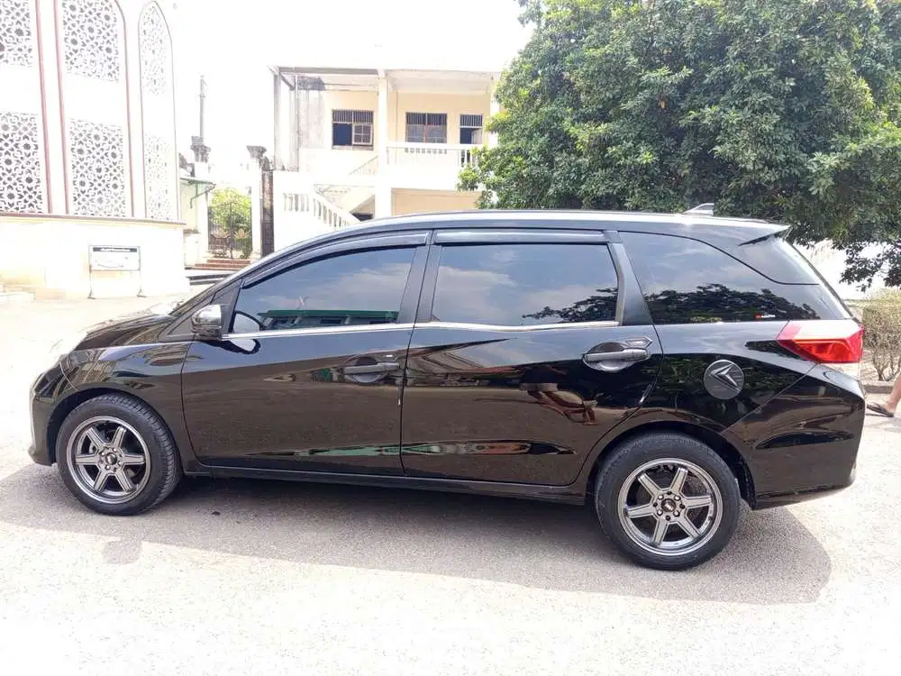 Honda Mobilio 2016 Bensin