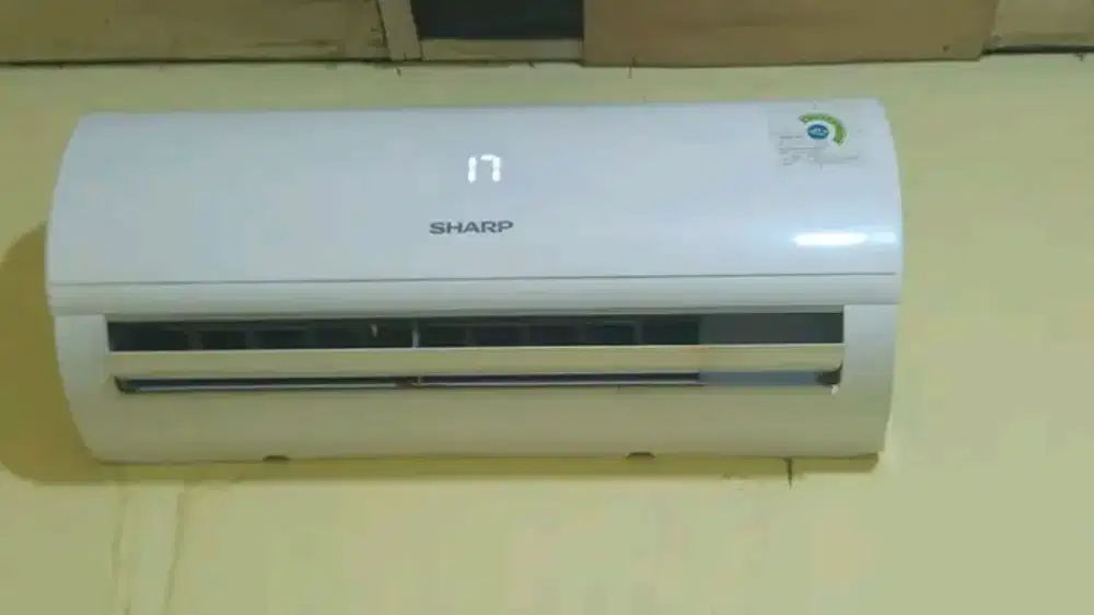 AC merk Sharp 1/2 pk